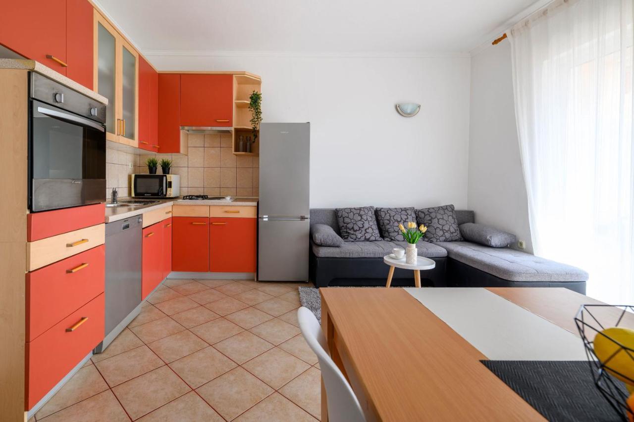 Apartment Malibu Zaboric Buitenkant foto
